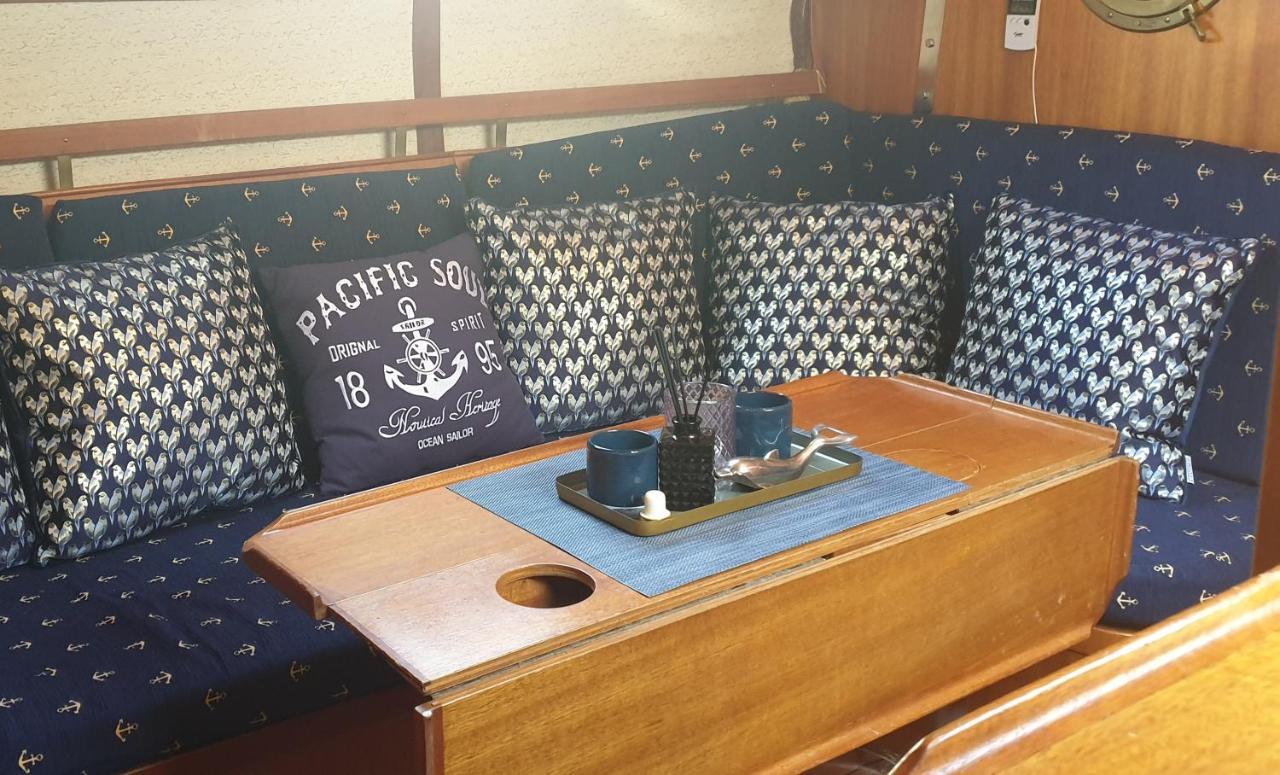 Sailboat Chanel 卡尔斯港 外观 照片